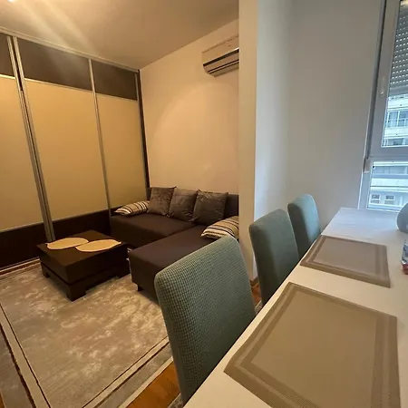 Akacija - Belvil * Belgrad