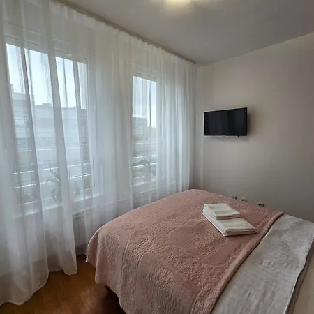 Akacija - Belvil * Belgrad